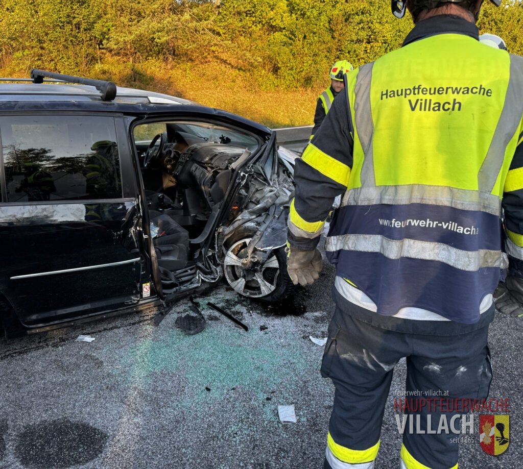 Schwerer Verkehrsunfall auf der A11 – fünf Verletzte