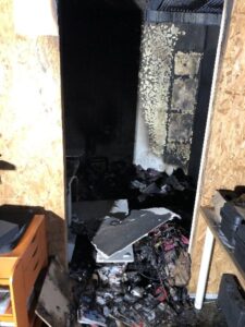 Brand im Lageraum