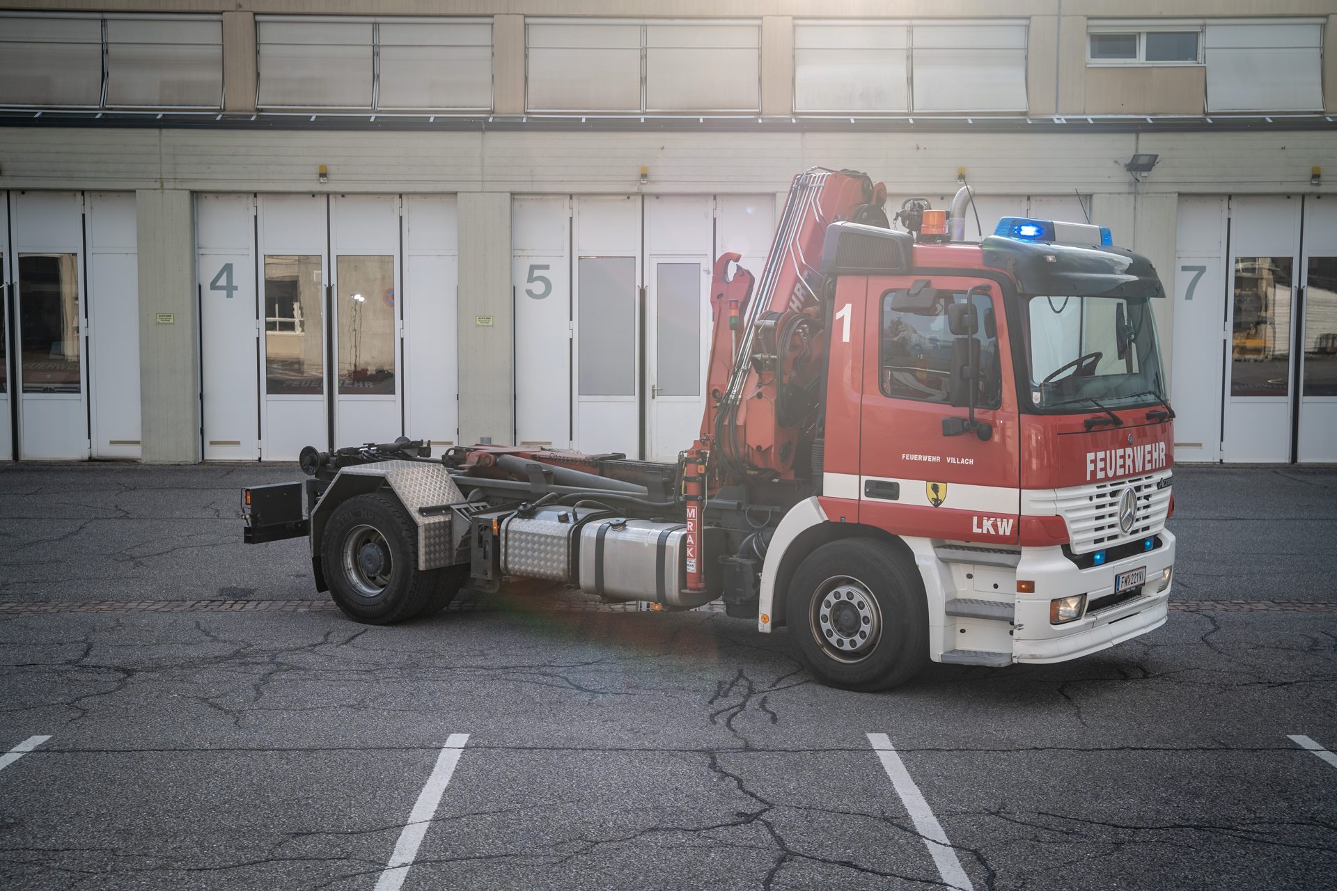 Wechselladefahrzeug LKW 1