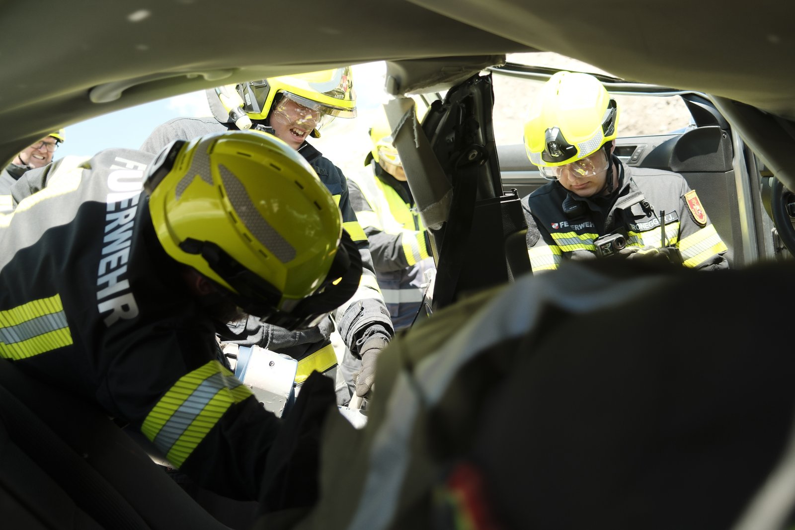 Einsatzkräfte der Hauptfeuerwache Villach bei einer Übung