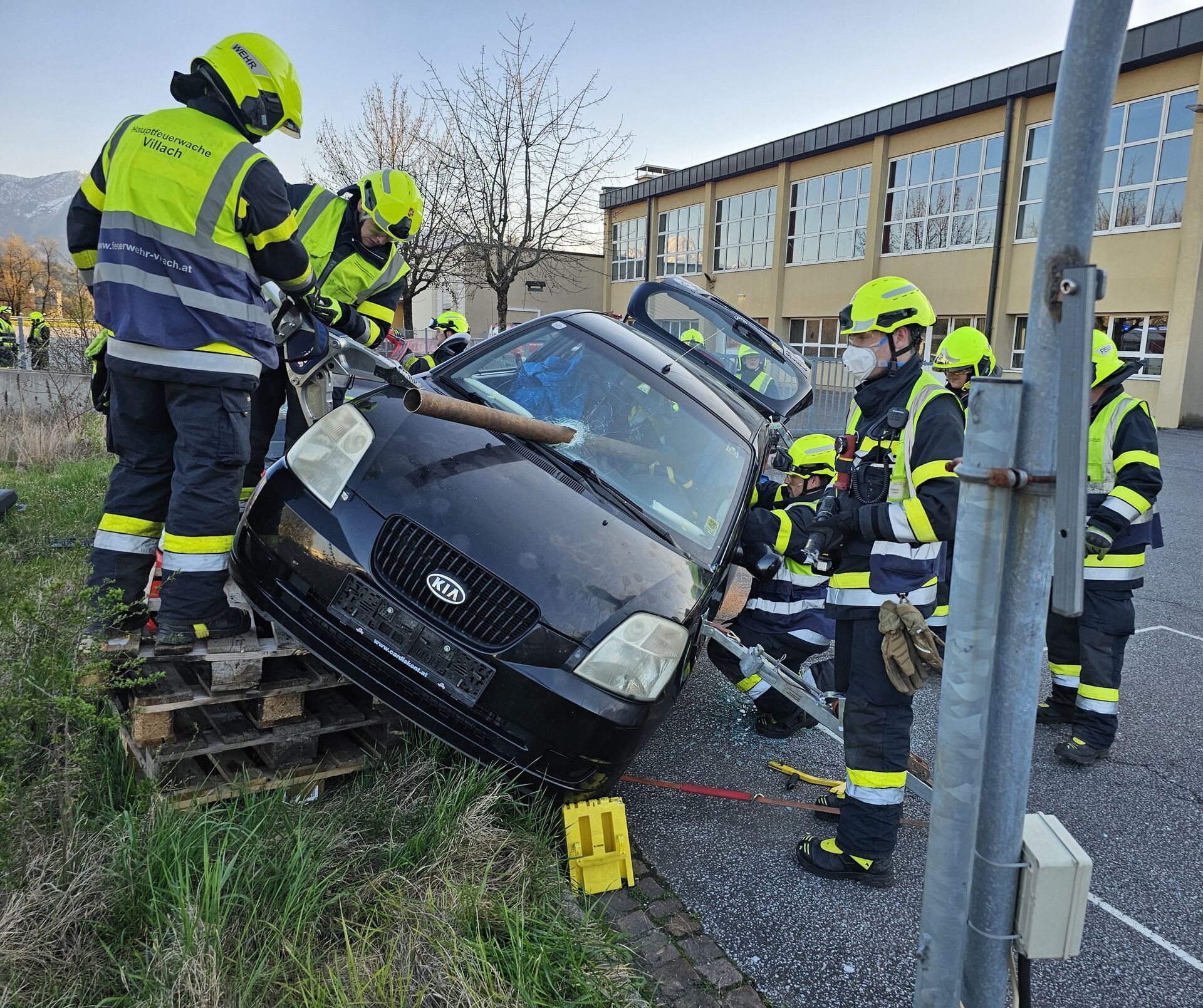 Übung: PKW in Sonderlage